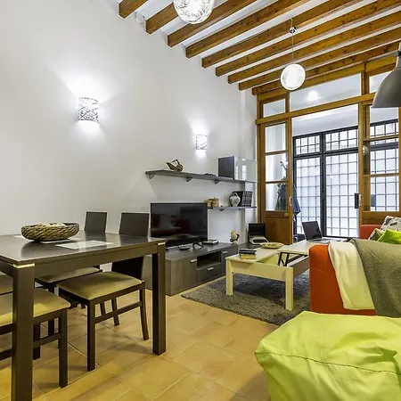 Duplex Placa D'en Coll アパート *